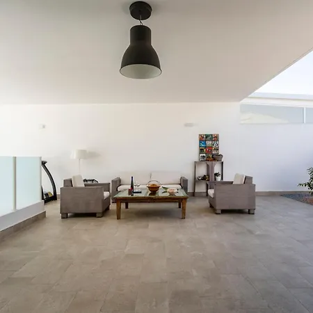 Guesthost - Musa - Your Exclusive In Villa Bari